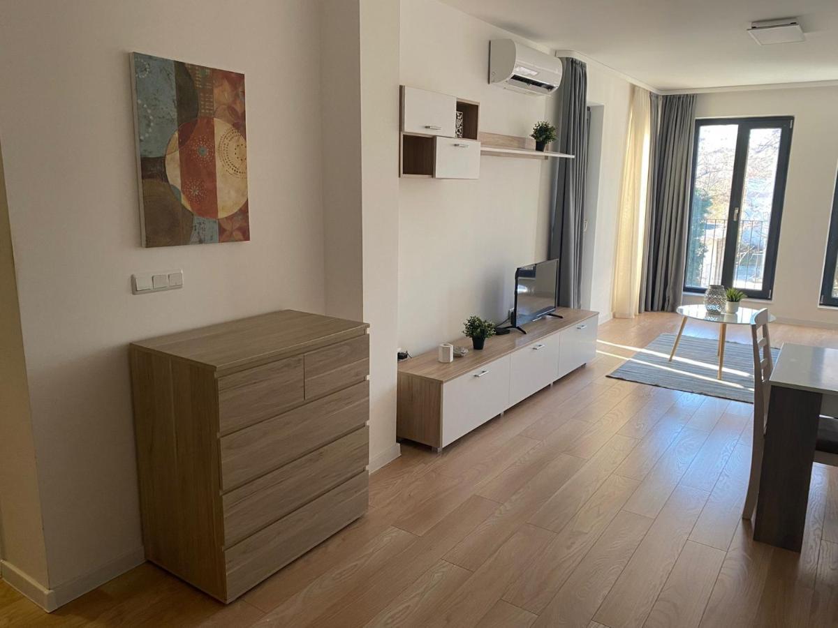 Brand New Apartment With Outdoor Swimming Pool Varna Exterior foto